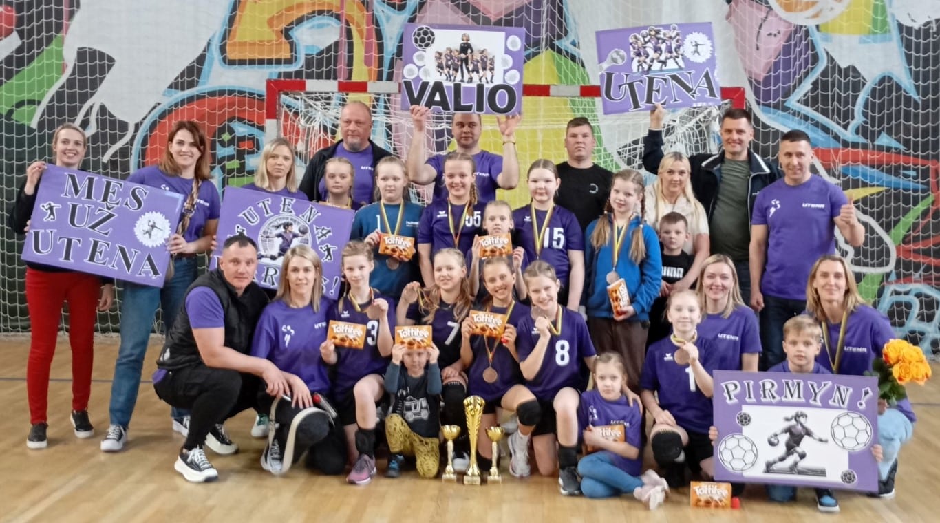 Utenos DSC mergaičių komanda iškovojo bronzą Lietuvos vaikų U11 rankinio čempionate