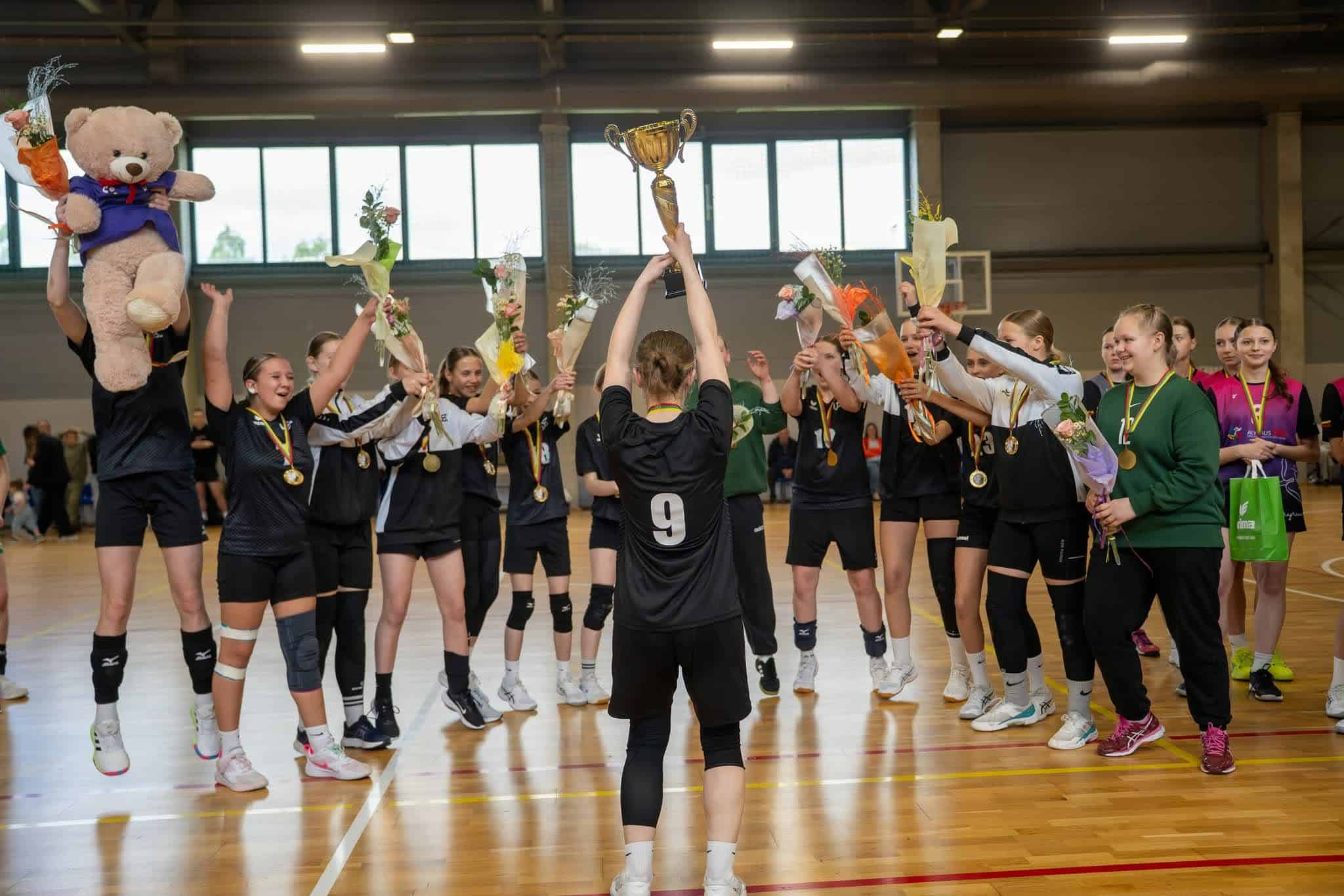 Utenos DSC U14 merginos – Lietuvos vaikų rankinio čempionės